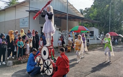 DRUMB BAND GITA SWARA DALAM CARFREEDAY PERESMIAN NGABAR (NGABUBURIT BARENG NANG AMBAL) 2026