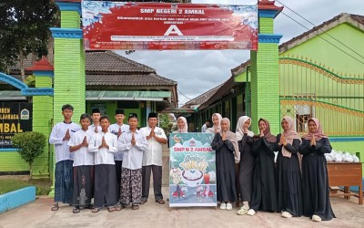 BERBAGI TAKJIL SMP N 2 AMBAL DI RAMADAN 1447 H