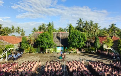 UPACARA HARI PENDIDIKAN NASIONAL 2 MEI TAHUN 2026
